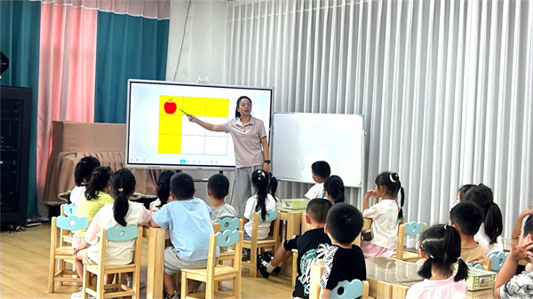 李严科执教